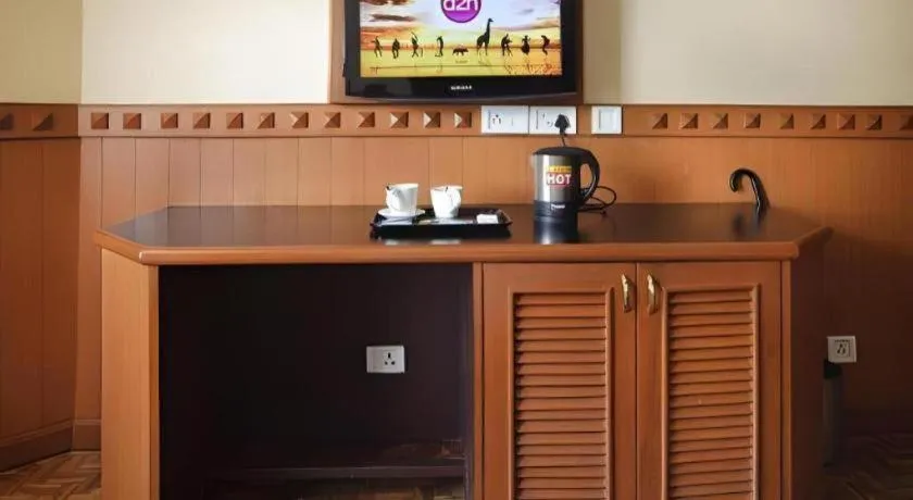 Hotel Hilltop Towers