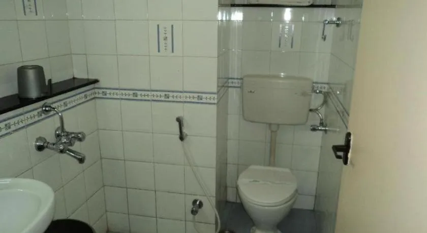 Hotel Hilltop Towers