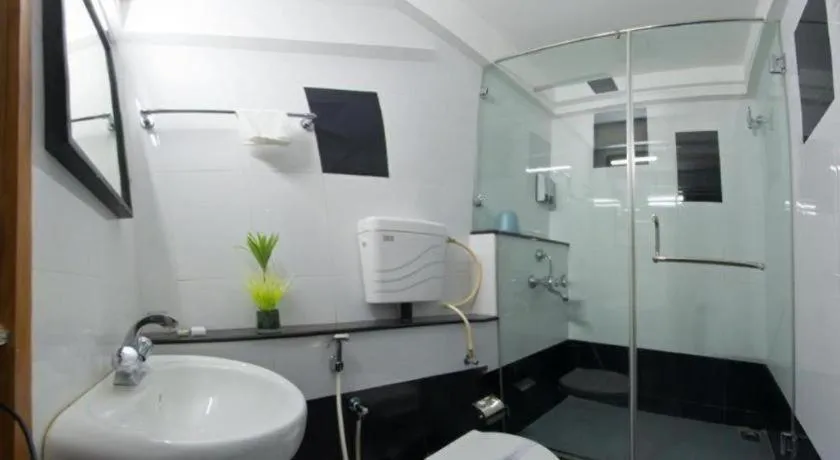 Hotel Hilltop Towers