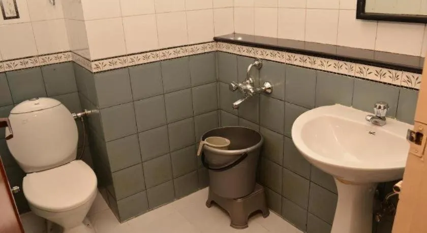 Hotel Hilltop Towers