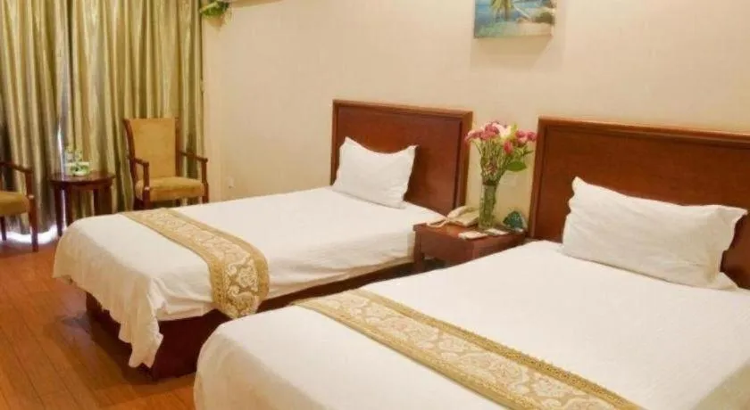 Bed in GreenTree Inn Changzhou Times Plaza Business Hotel