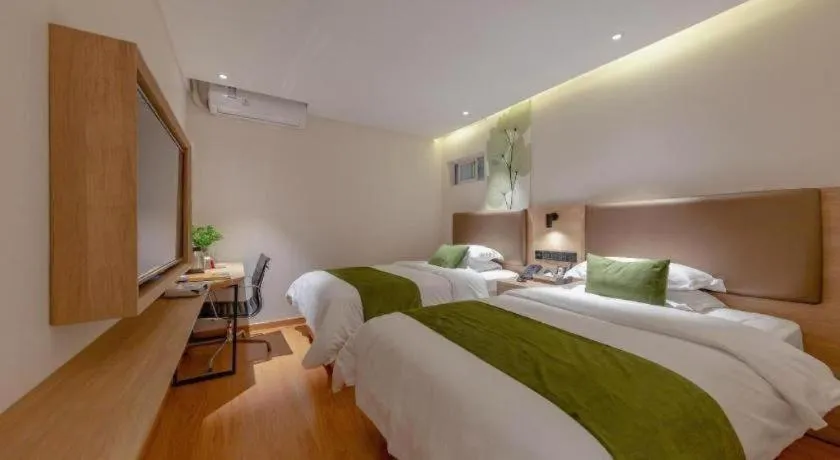 Bed in GreenTree Inn Changzhou Times Plaza Business Hotel