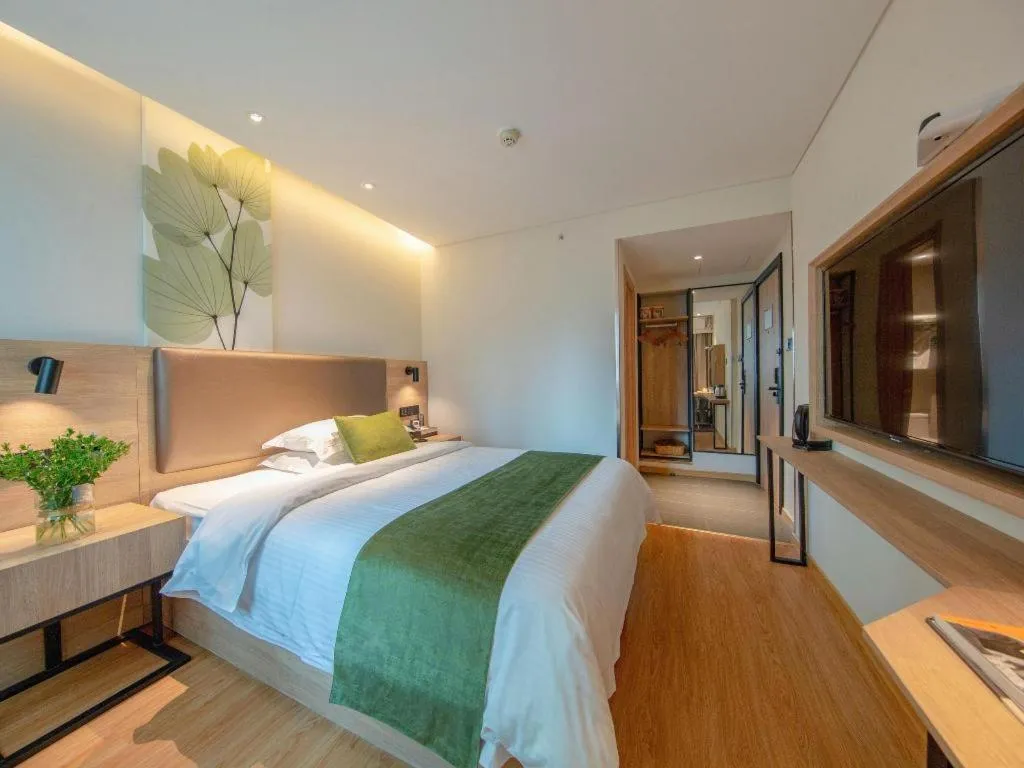 Bed in GreenTree Inn Changzhou Times Plaza Business Hotel