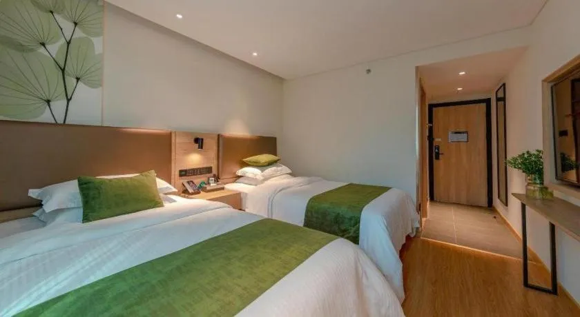 Bed in GreenTree Inn Changzhou Times Plaza Business Hotel