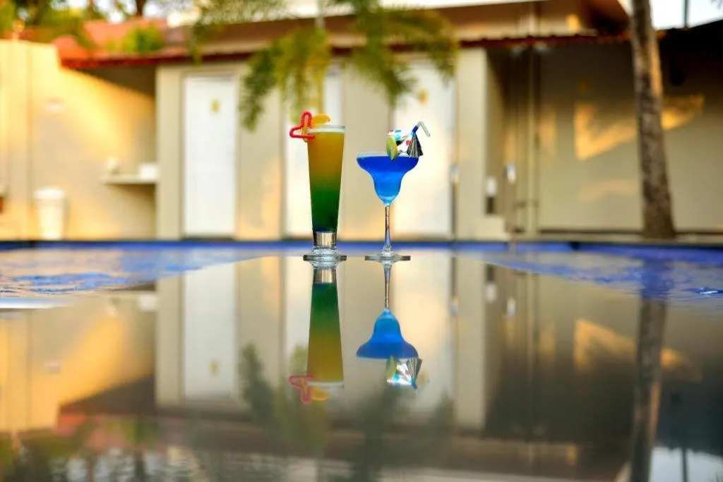 Majestic Beach Comforts - Beachfront