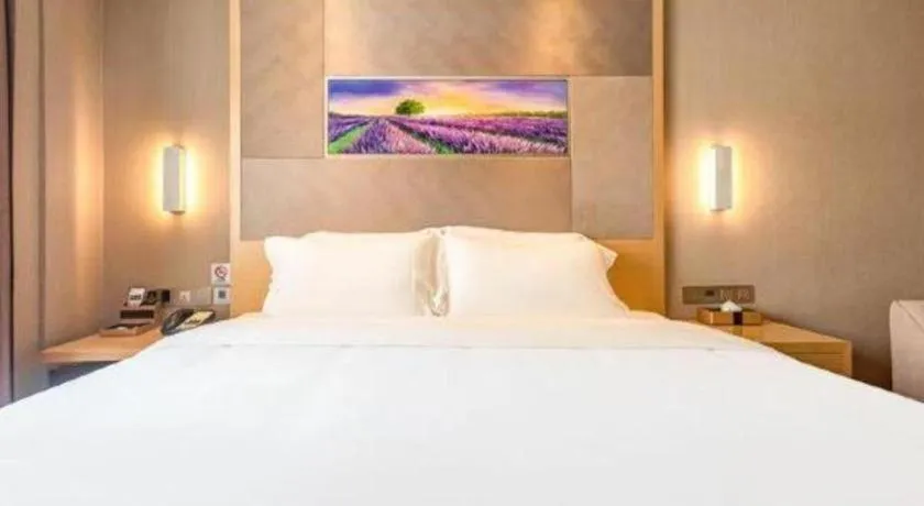 Bed in Lavande Hotel Qingdao North Station Siliu South Road