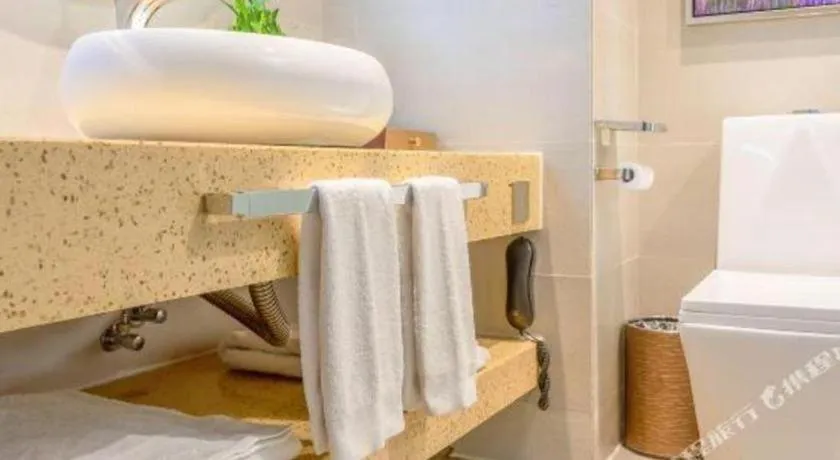 Lavande Hotel Qingdao North Station Siliu South Road