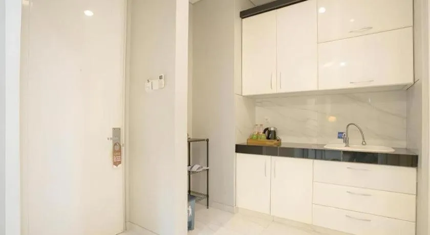 Life Emerald Hotel Surabaya