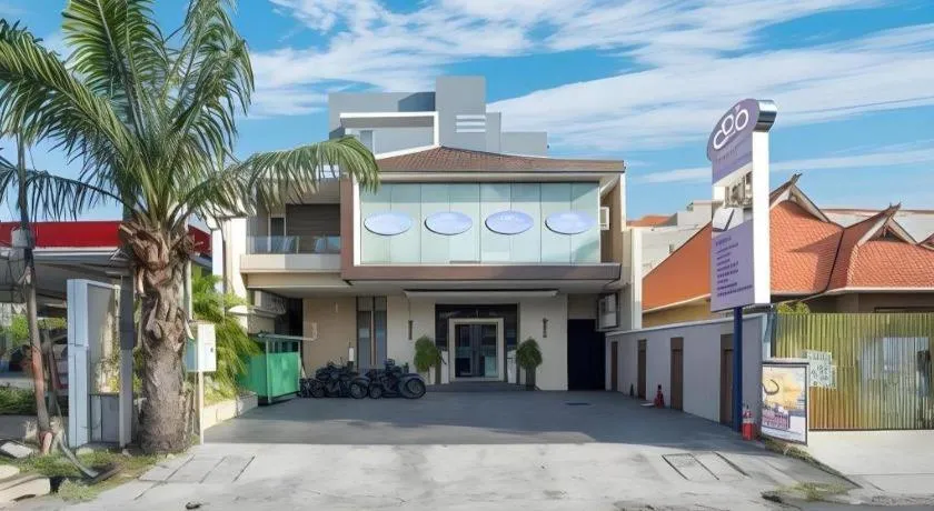 Life Emerald Hotel Surabaya