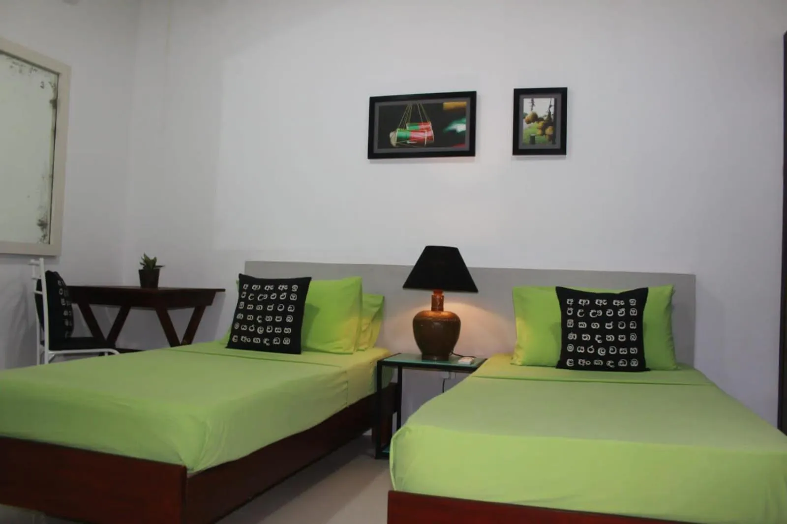 Bed in The Classic-hostel-apt-deluxe