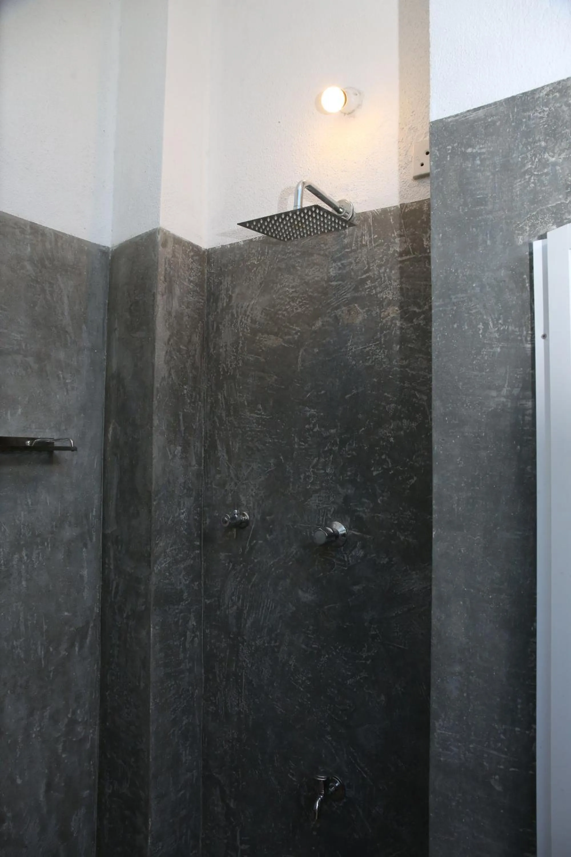 The Classic-hostel-apt-deluxe