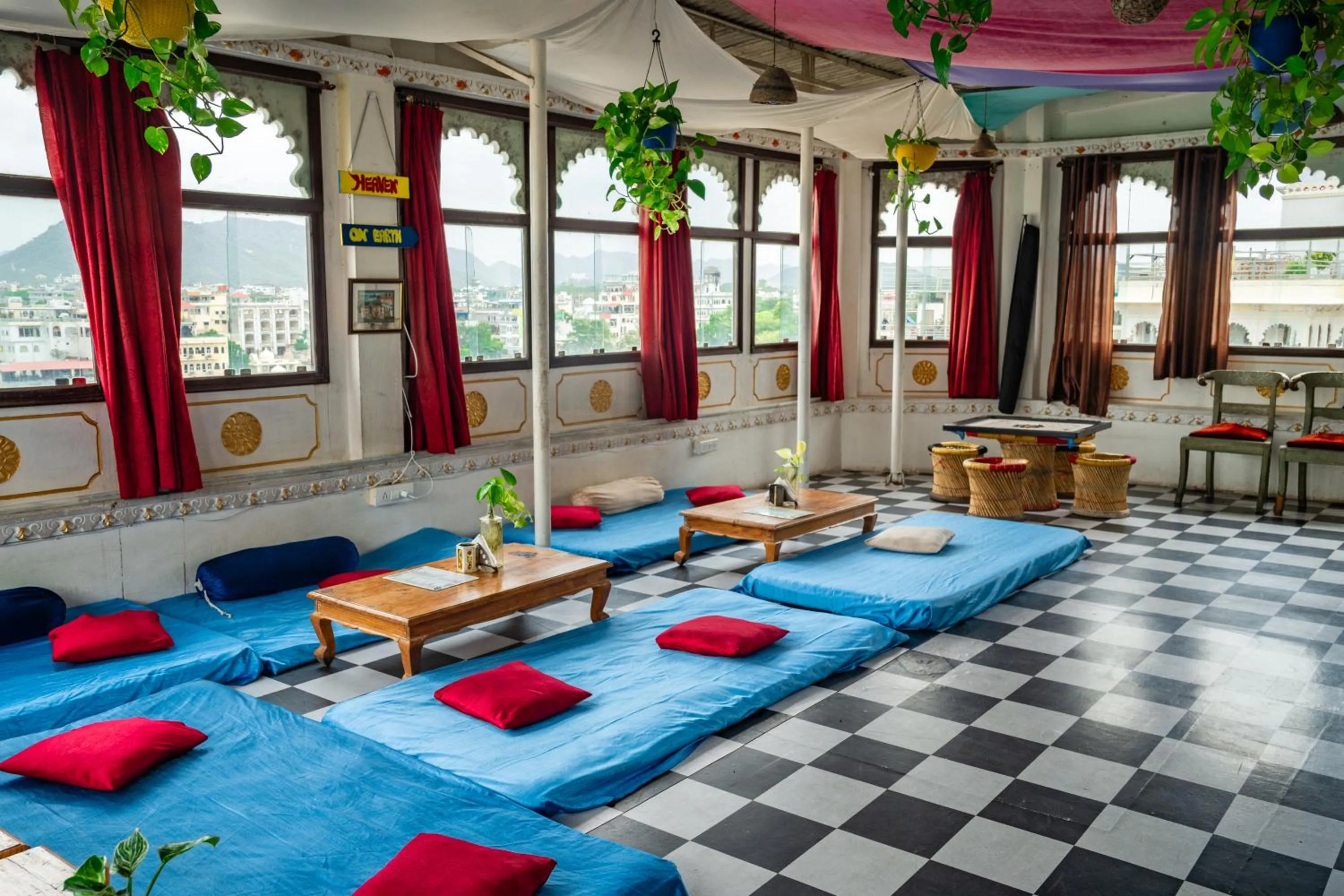 Dining area in Dreamyard Udaipur