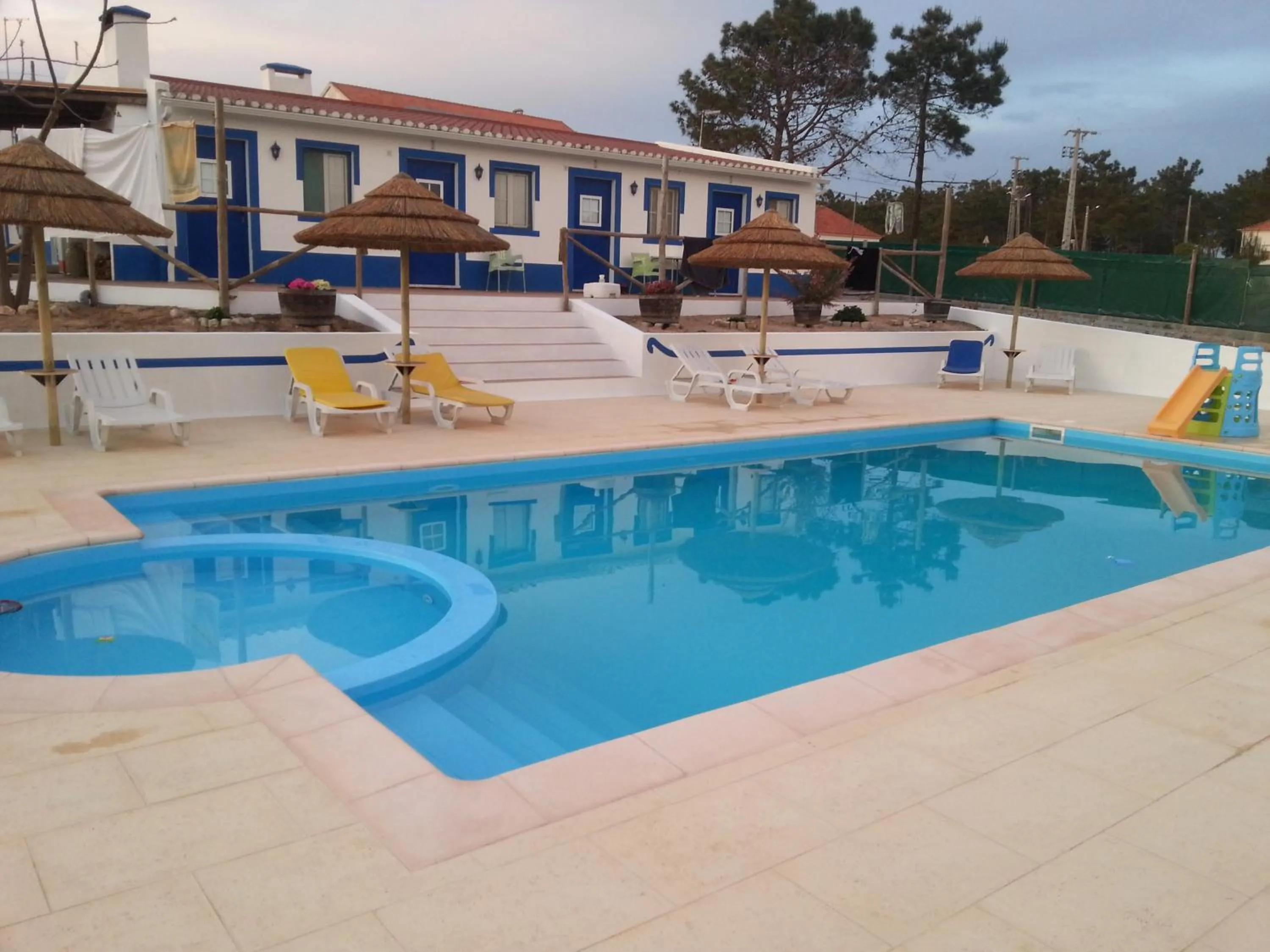 BBQ facilities in Monte Antonio Domingos