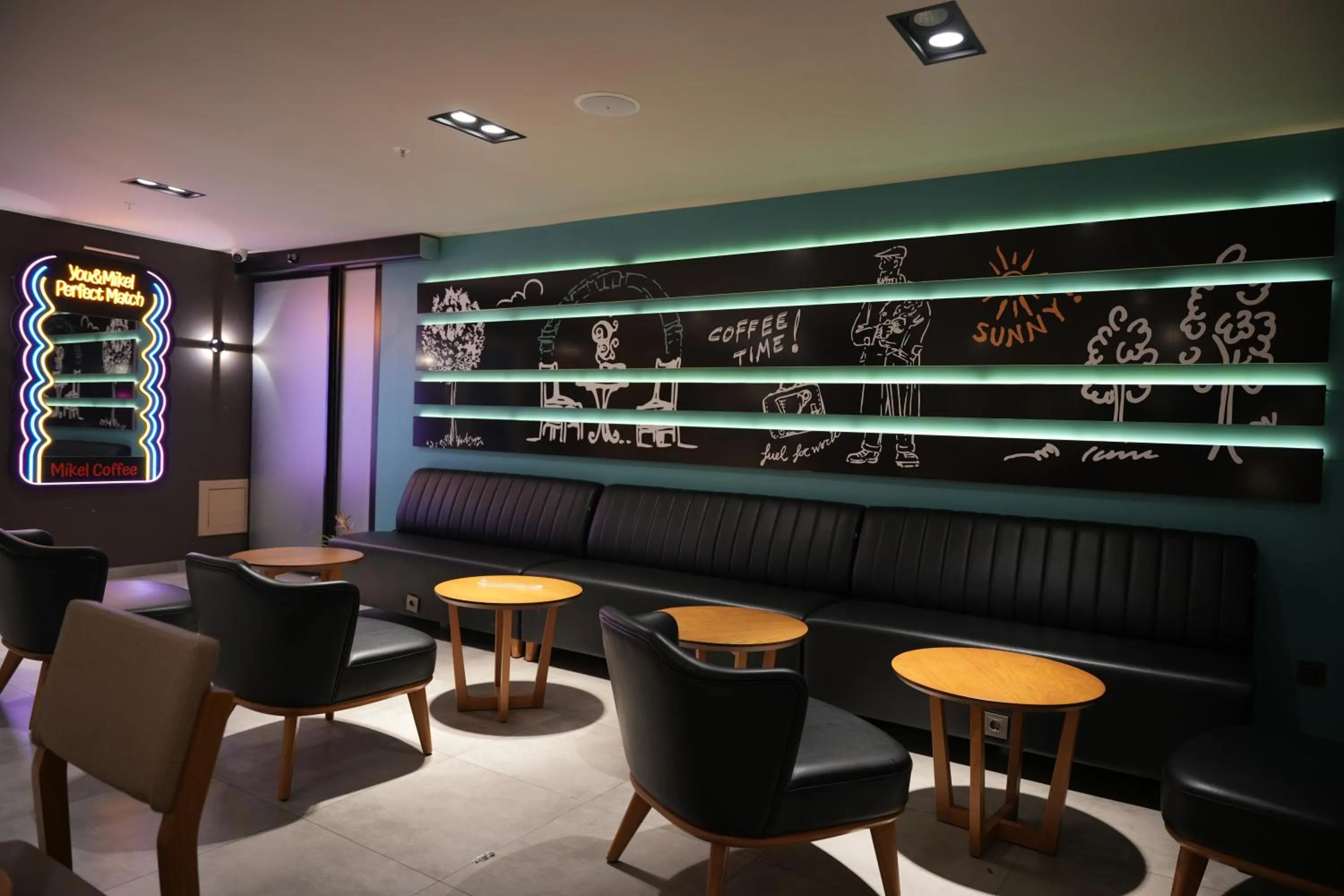 Lounge or bar in Kent Room Hotel