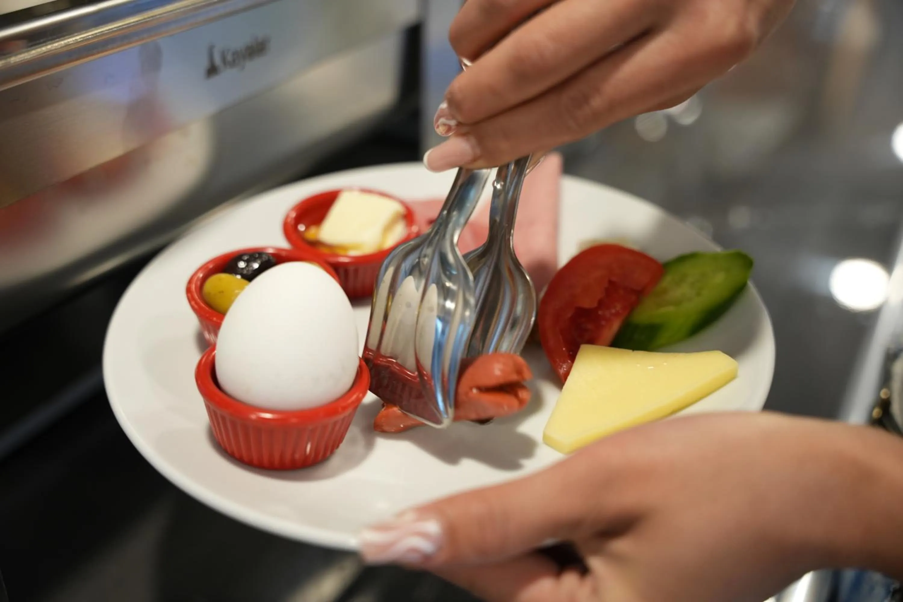 Breakfast in Kent Room Hotel