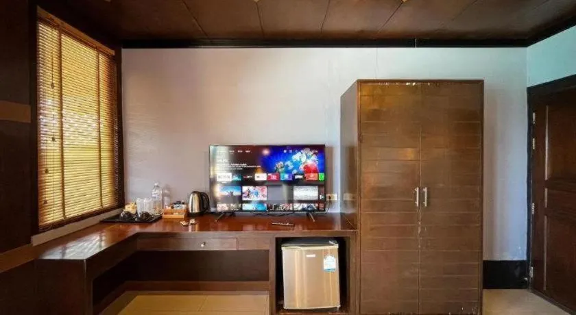 Diamond Cliff Beach Lanta Resort