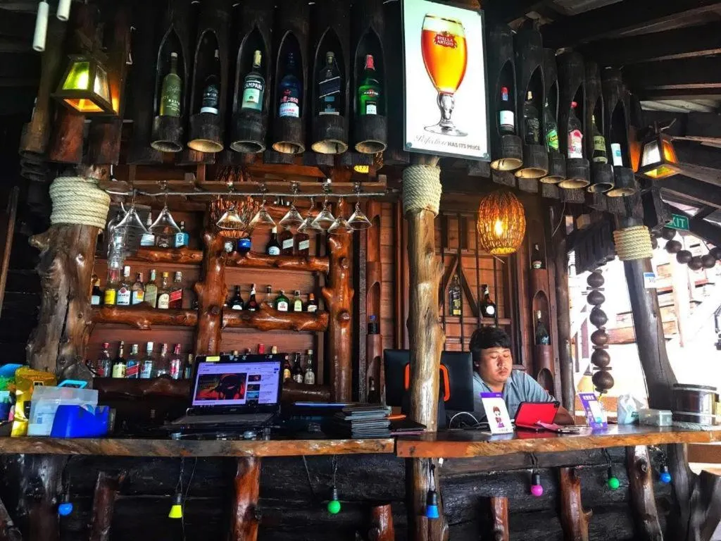 Diamond Cliff Beach Lanta Resort