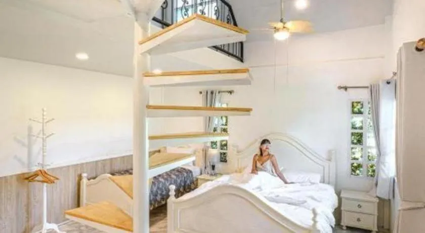 Bed in Saitong Resort