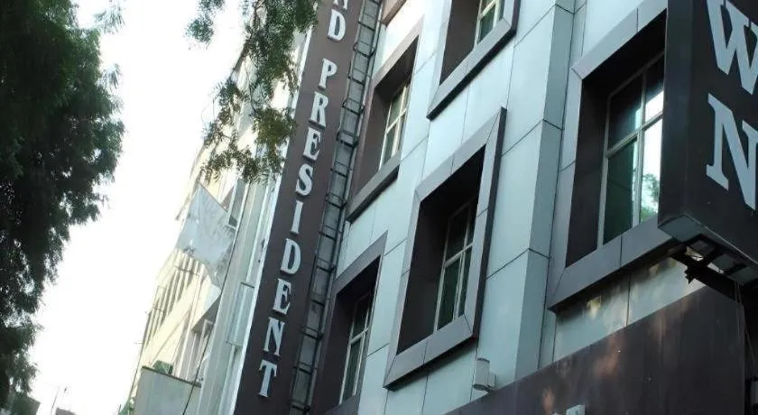 Hotel Grand President