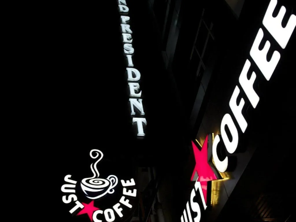 Hotel Grand President