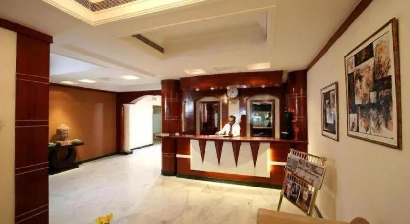 Hotel Grand President