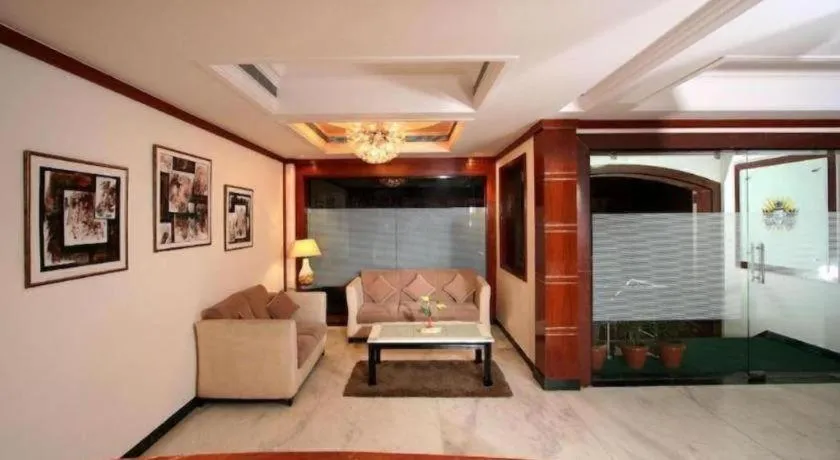 Hotel Grand President