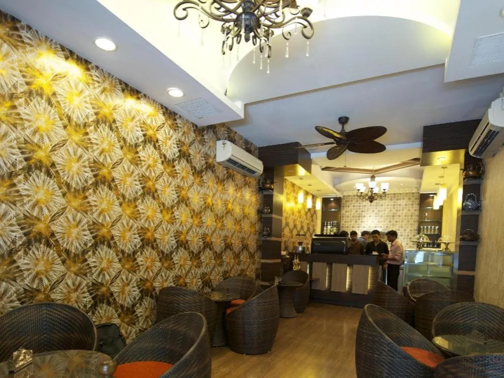 Hotel Grand President