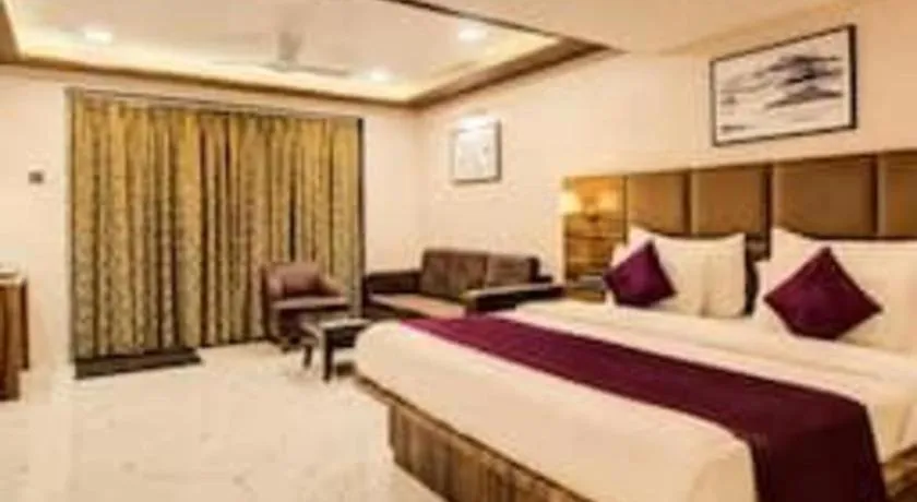 Bed in Nivanta Hotel Panchgani