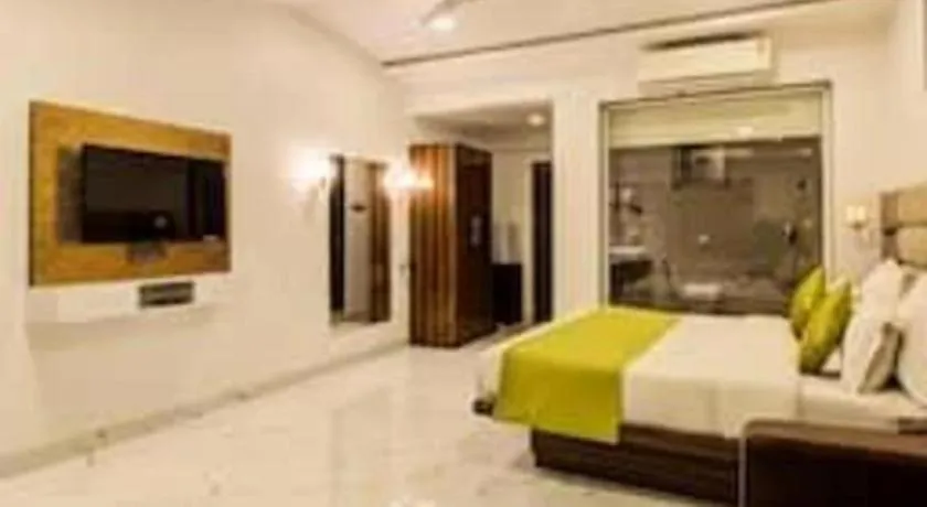 Bed in Nivanta Hotel Panchgani