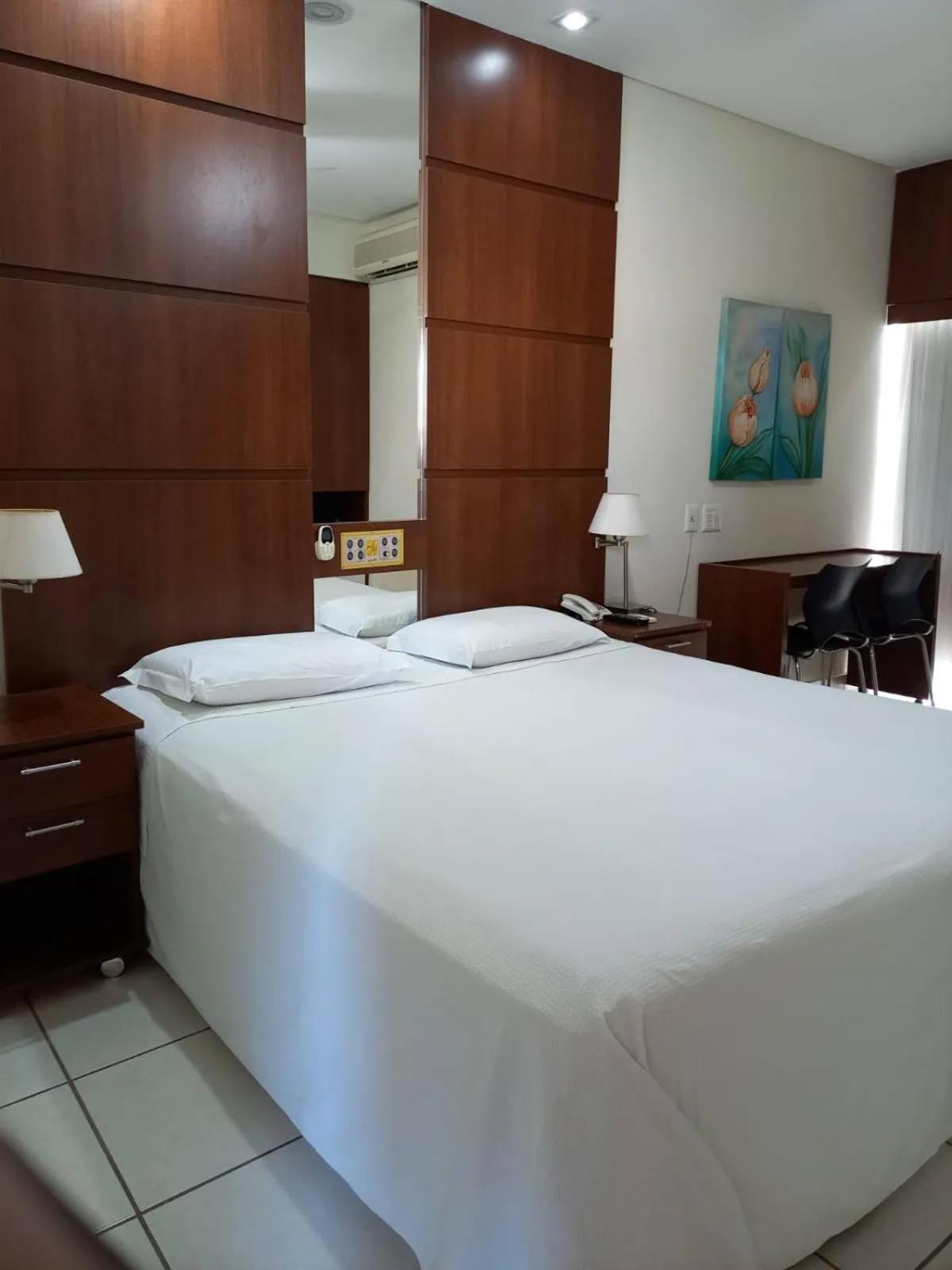 Bedroom, Bed in Ibituruna Center Hotel