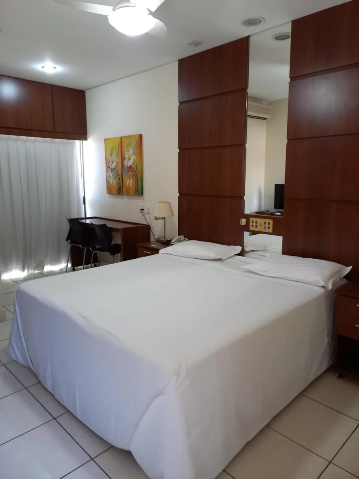 Bedroom, Bed in Ibituruna Center Hotel