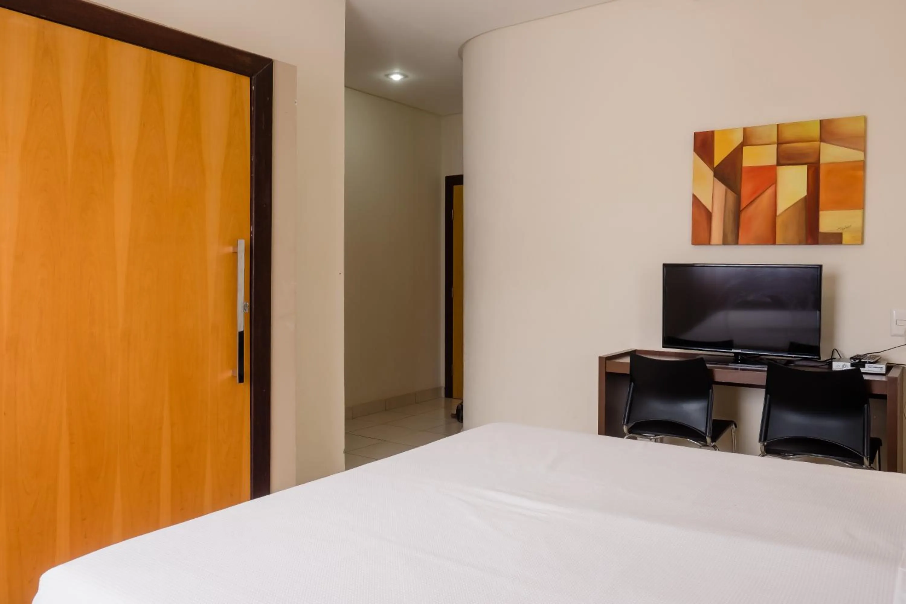 Bedroom, Bed in Ibituruna Center Hotel