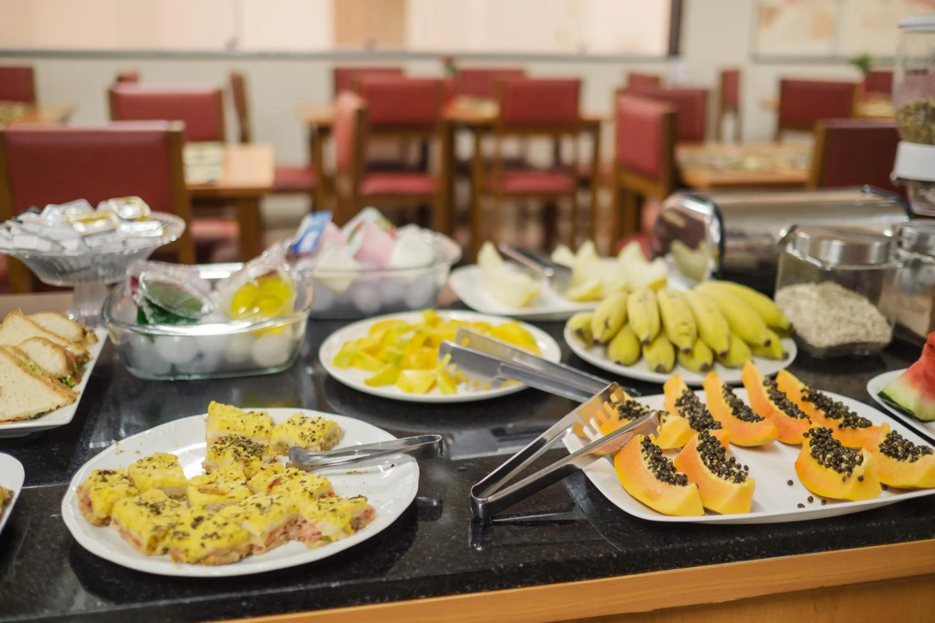 Breakfast in Ibituruna Center Hotel