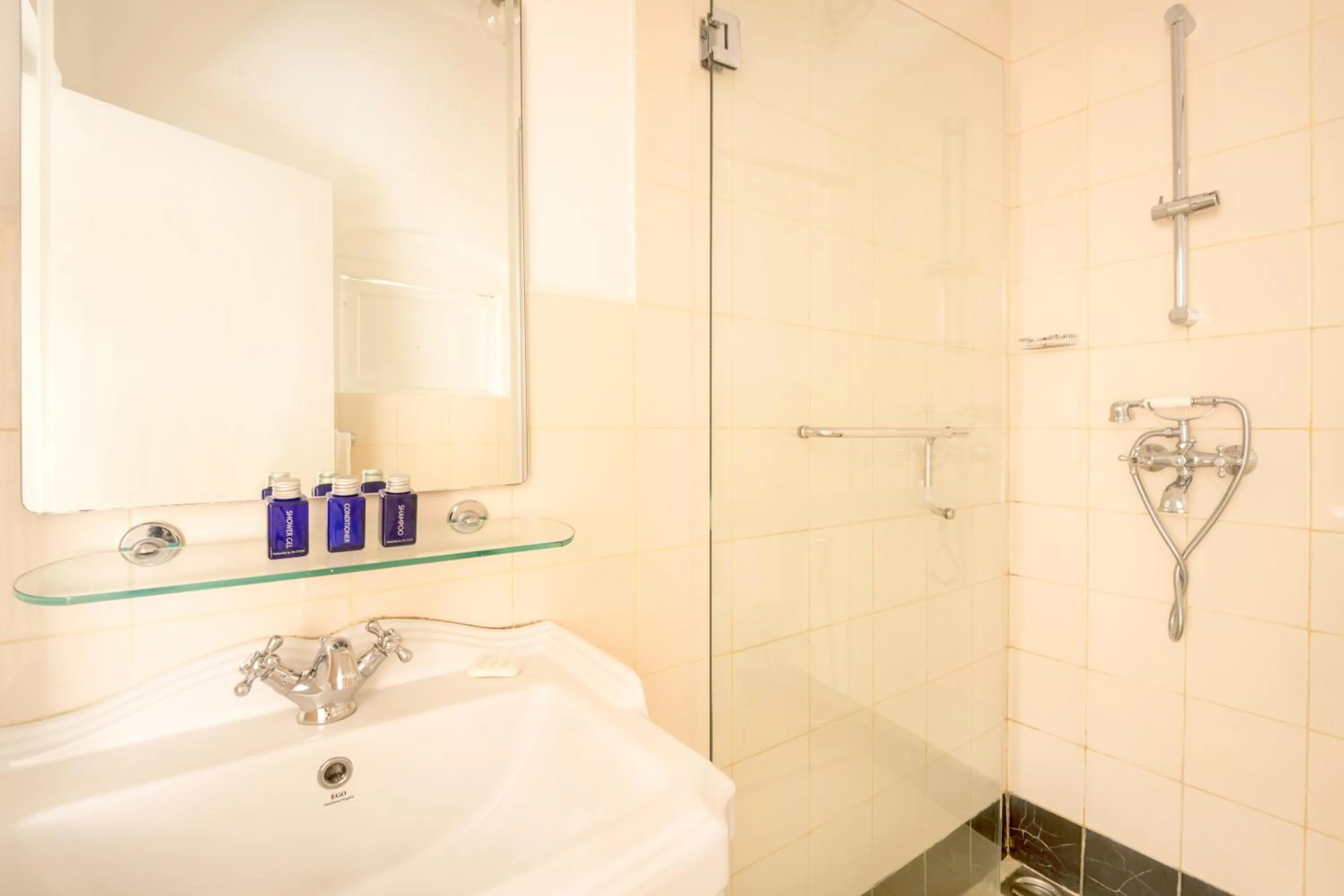 Shower in Xavier's Cottage