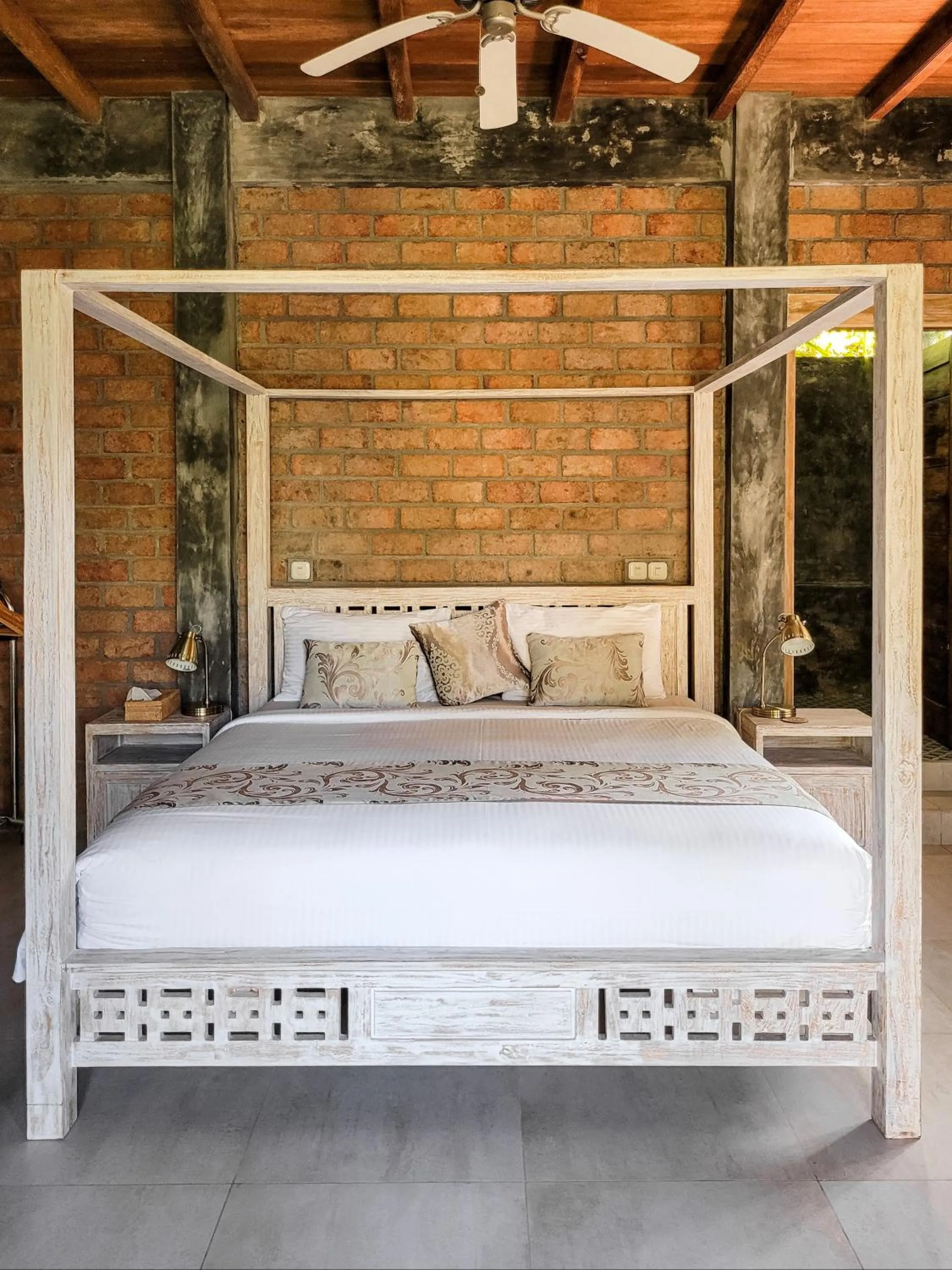 Bed in Les Rizieres Lombok