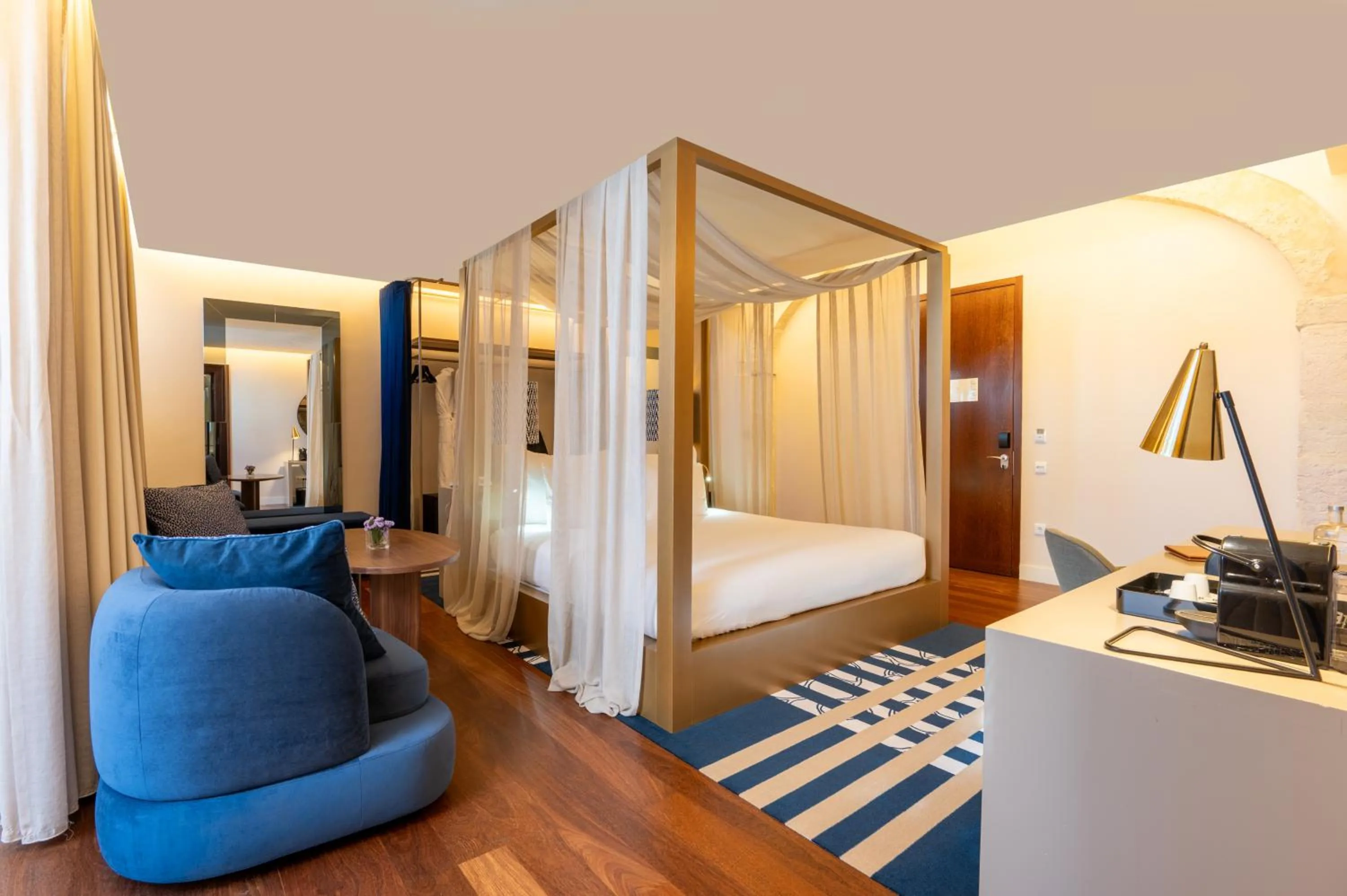 Bed in Palácio do Governador - Lisbon Hotel & Spa