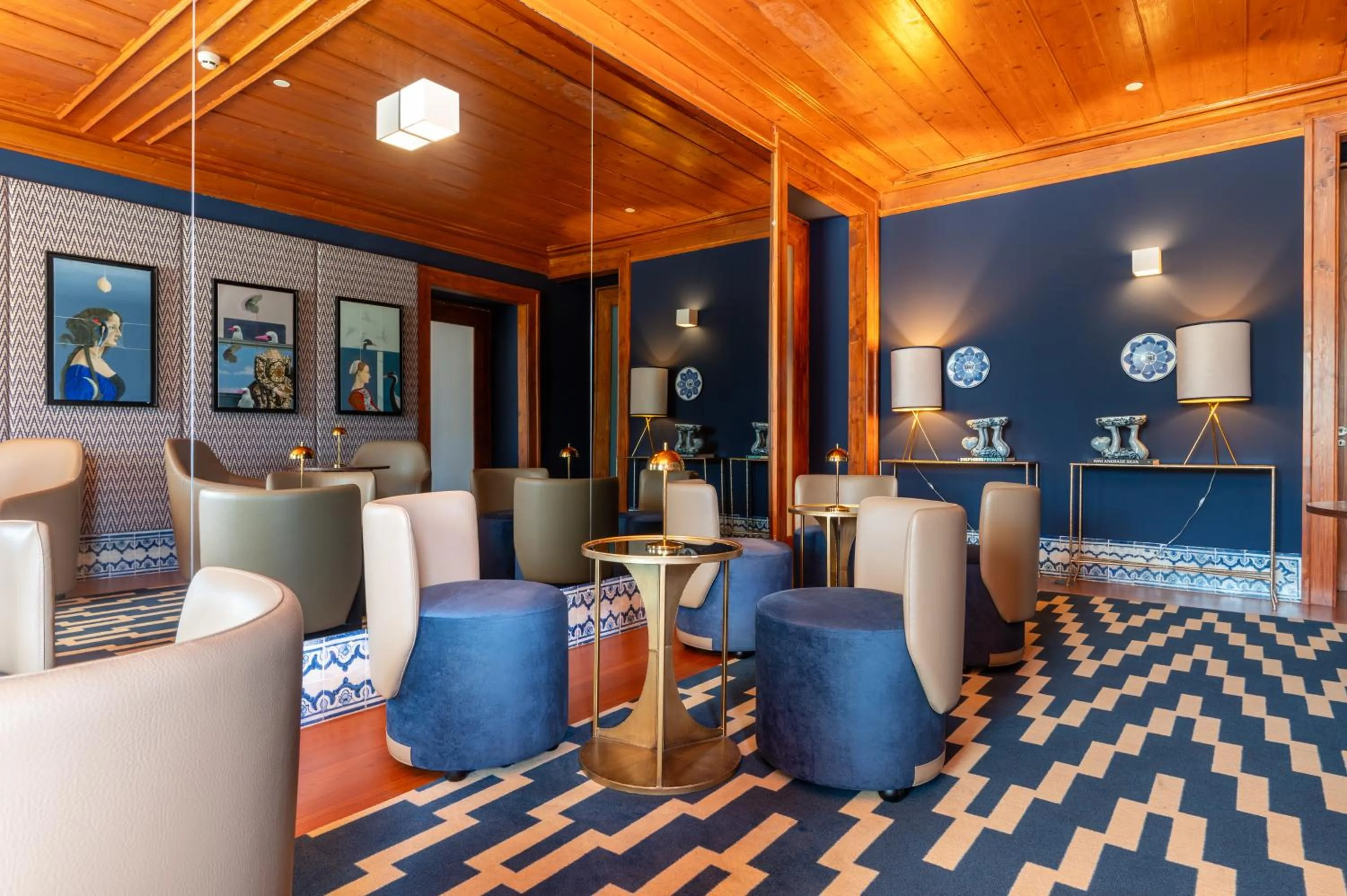 Lounge or bar in Palácio do Governador - Lisbon Hotel & Spa