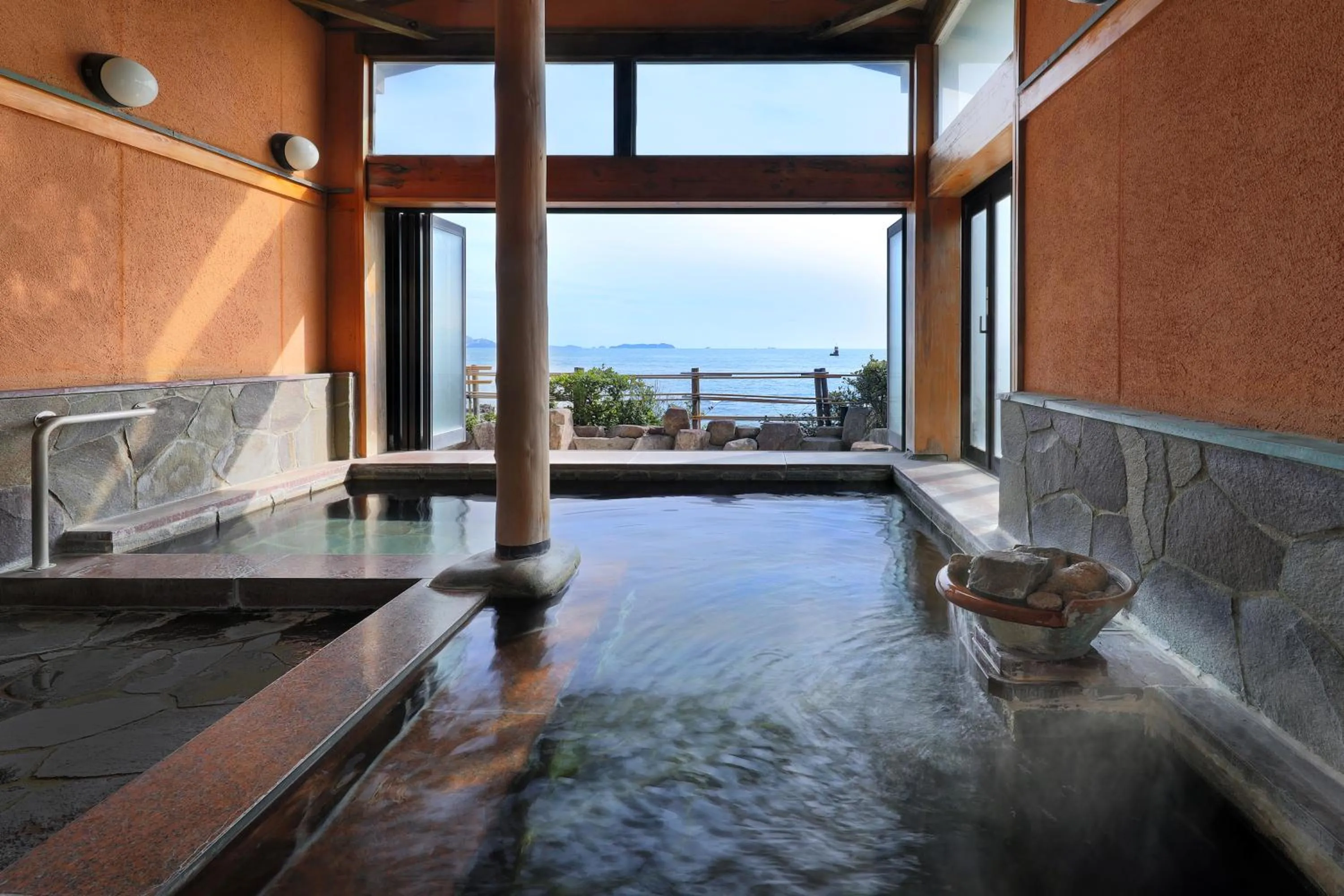 Public Bath in Ako Onsen Shokichi