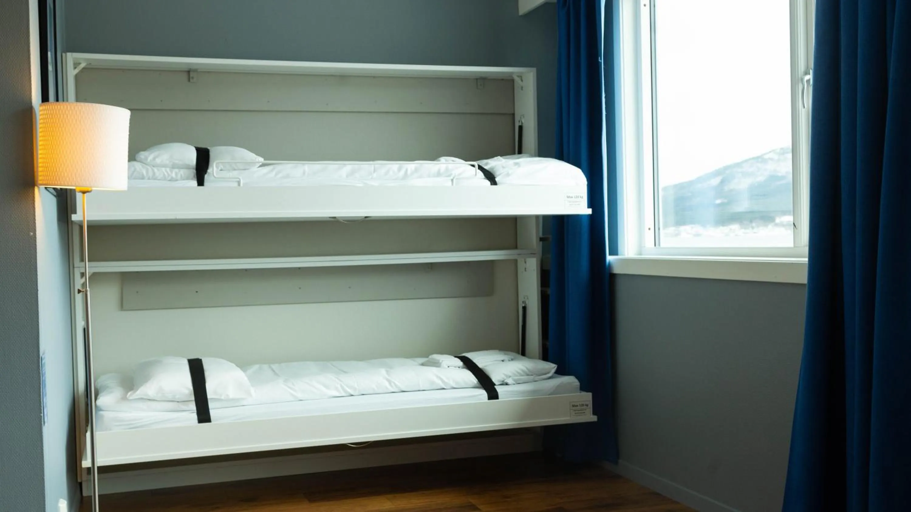 bunk bed, Bed in Vestnes Fjordhotell
