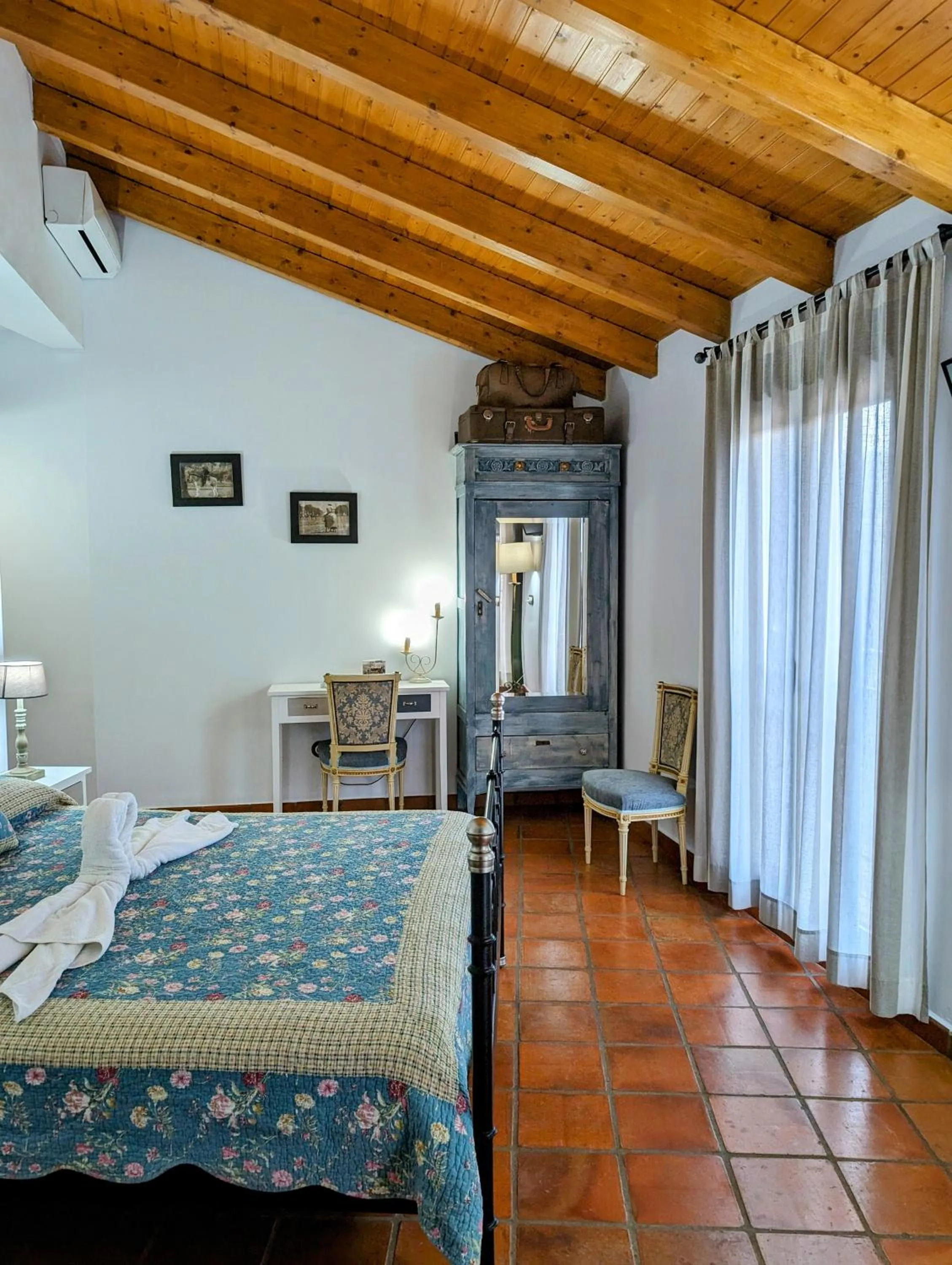 Property building, Bed in Casa El Descanso Del Peregrino