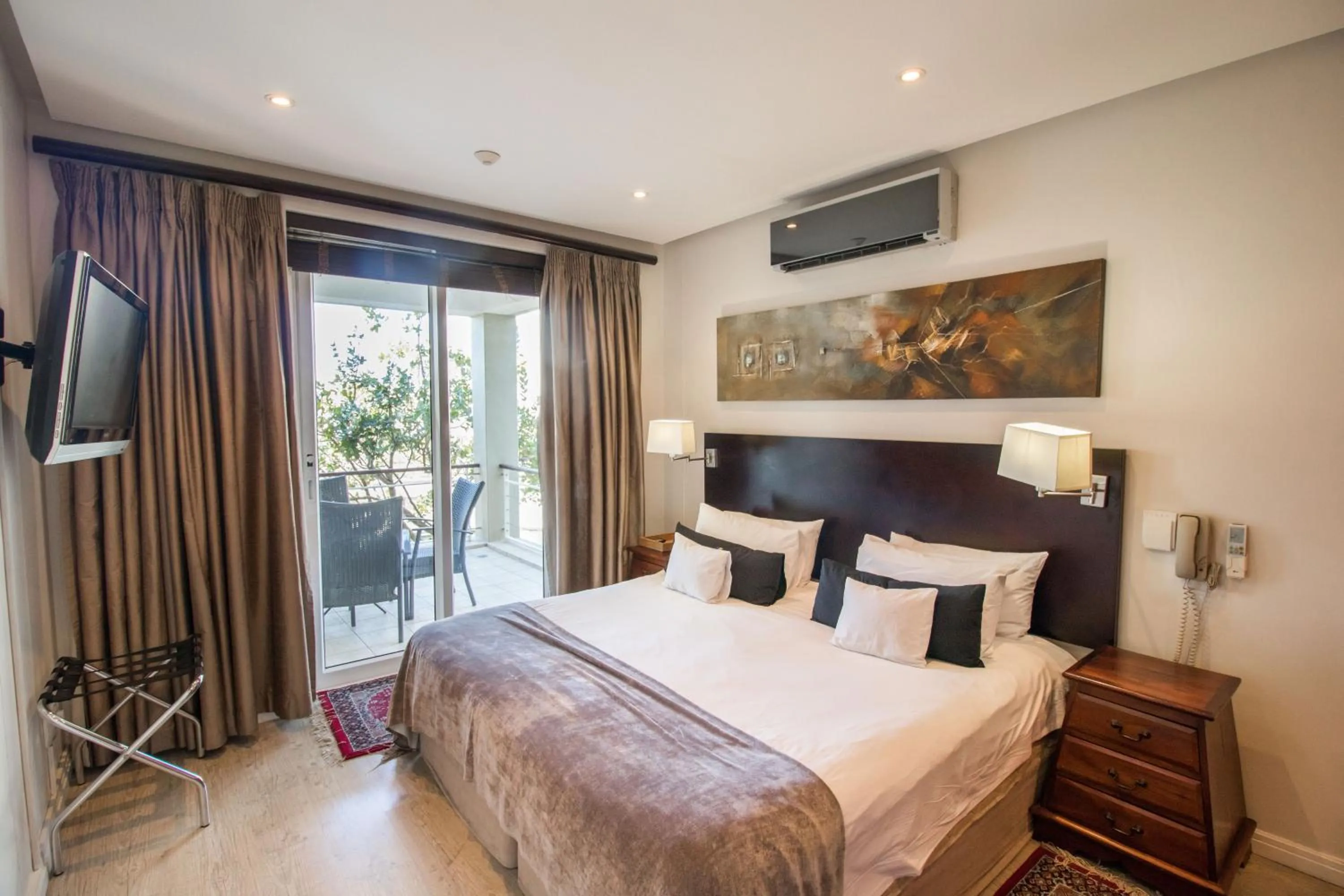 Bedroom, Bed in Waterfront Village