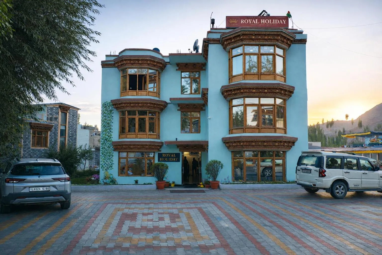 Parking in Royal Holiday Ladakh