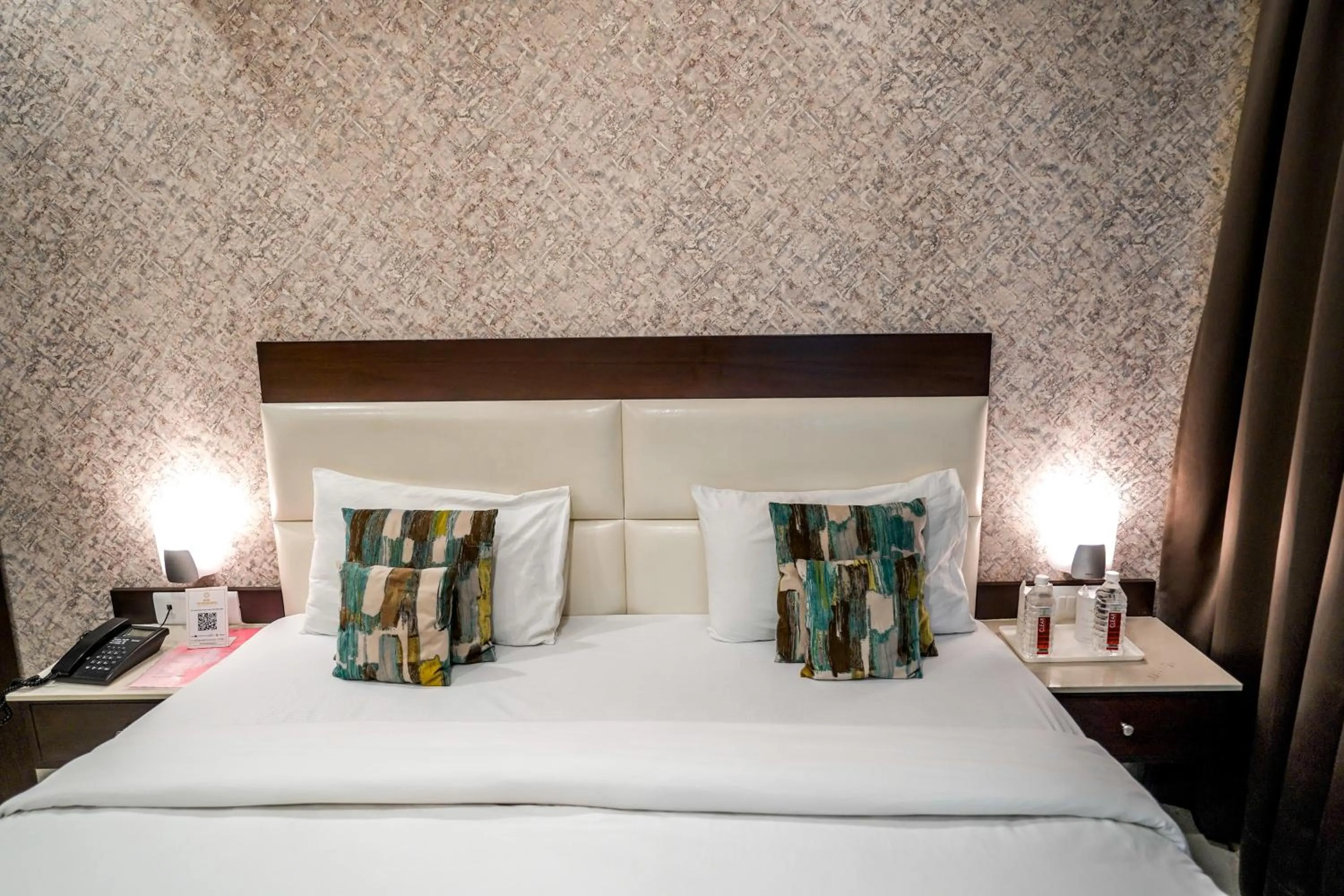 Bed in The Golden Apple