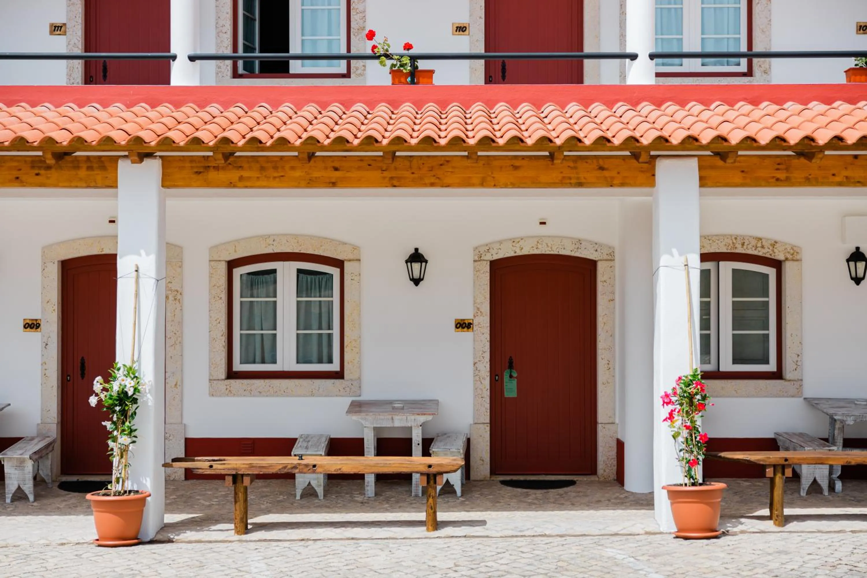 Property building in Pátio da Figueira