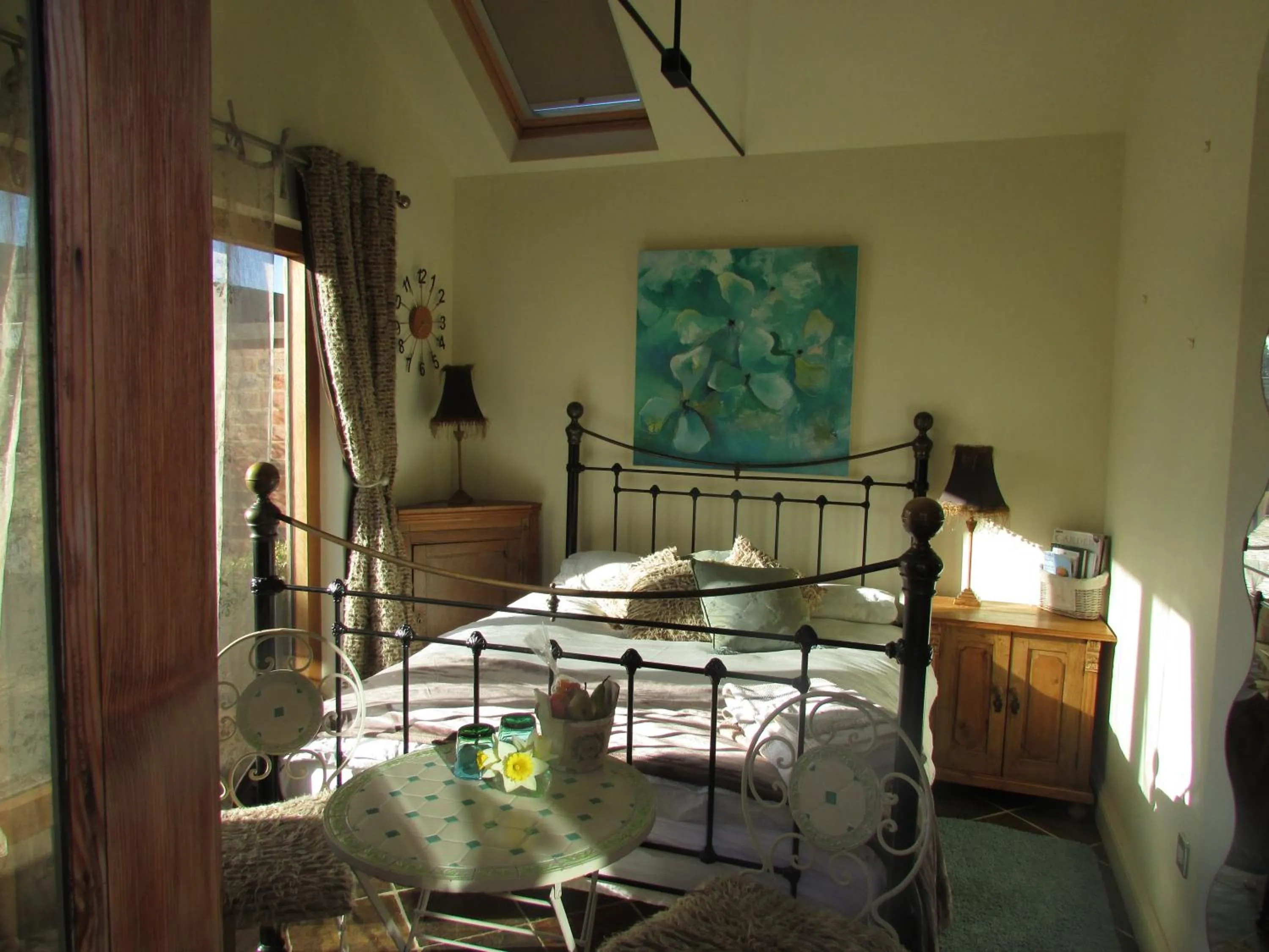 Photo of the whole room in Bybrook Barn Bed & Breakfast