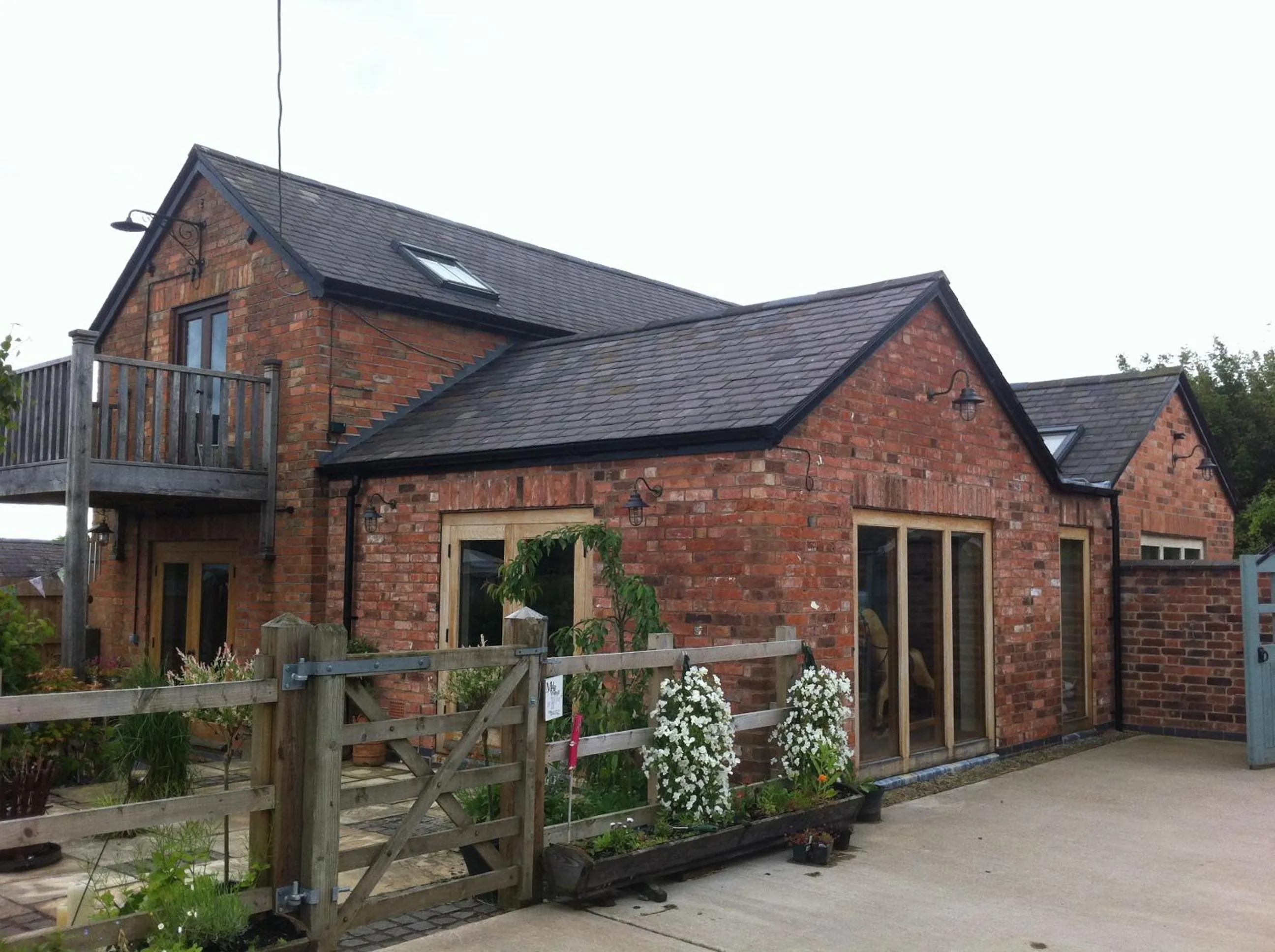 Property building in Bybrook Barn Bed & Breakfast