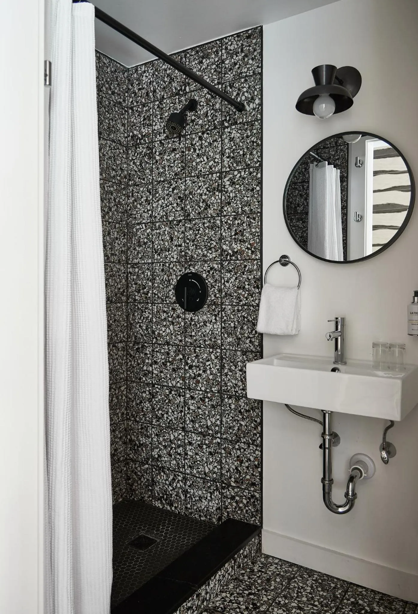 Shower in Field Guide Lodge