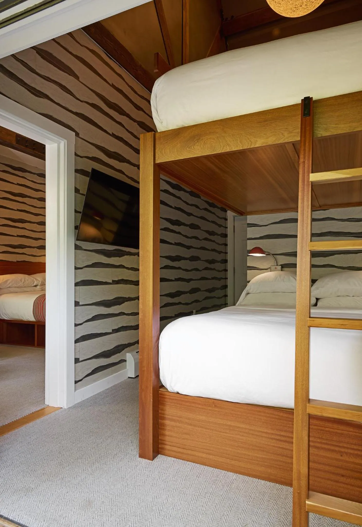 Bedroom, Bed in Field Guide Lodge