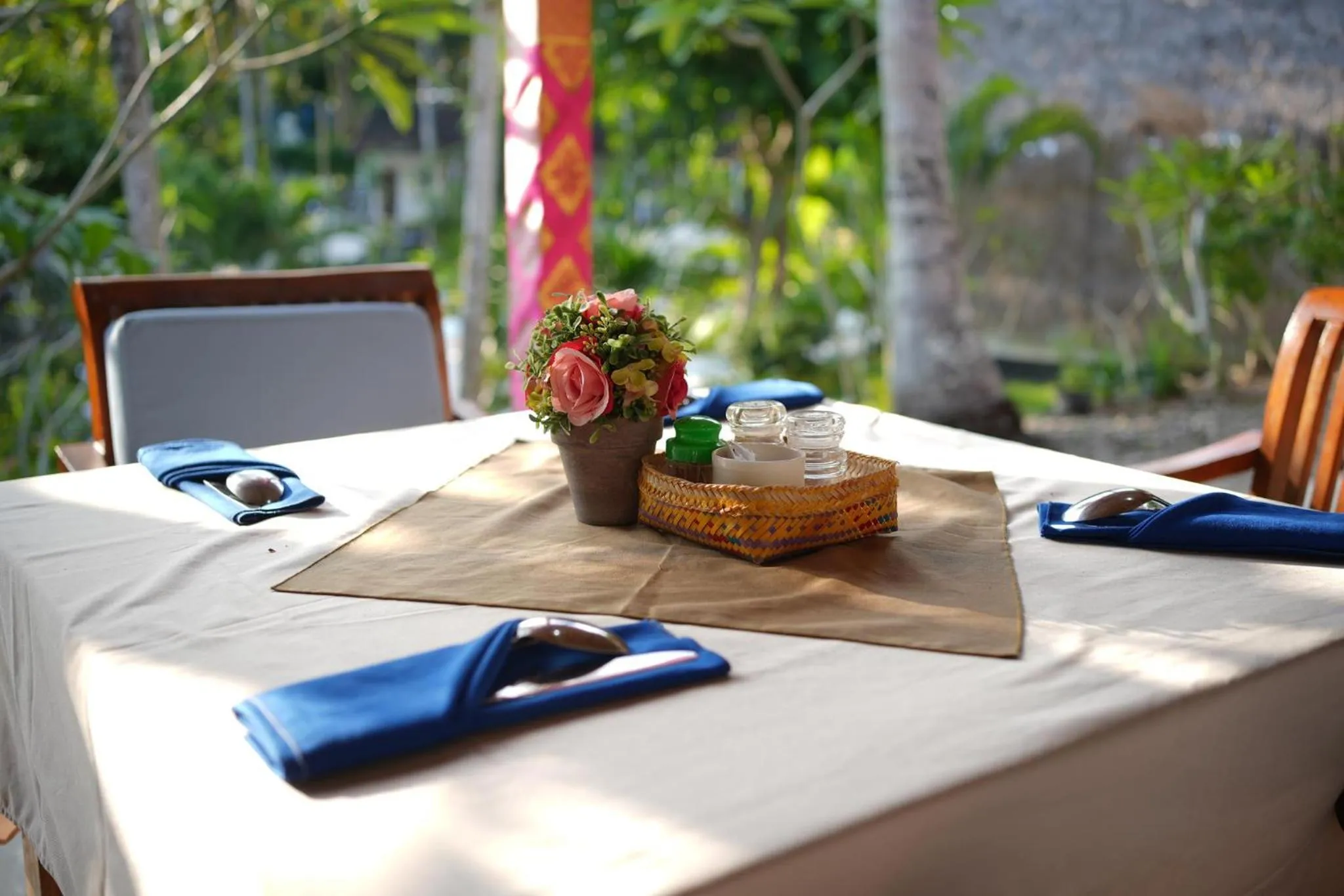 Restaurant/places to eat in Coco Resort Penida