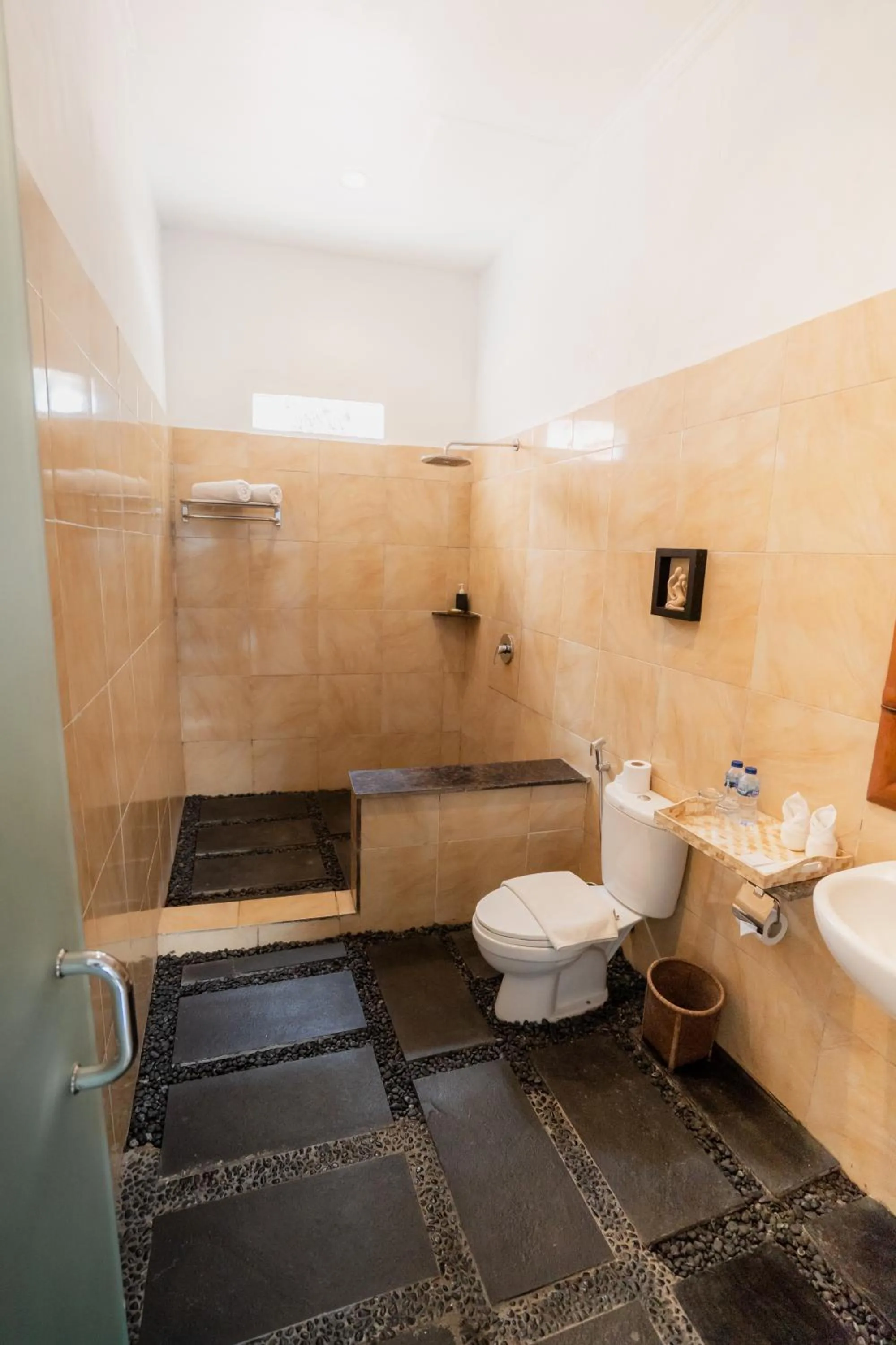Shower in Astana Swaha Villa